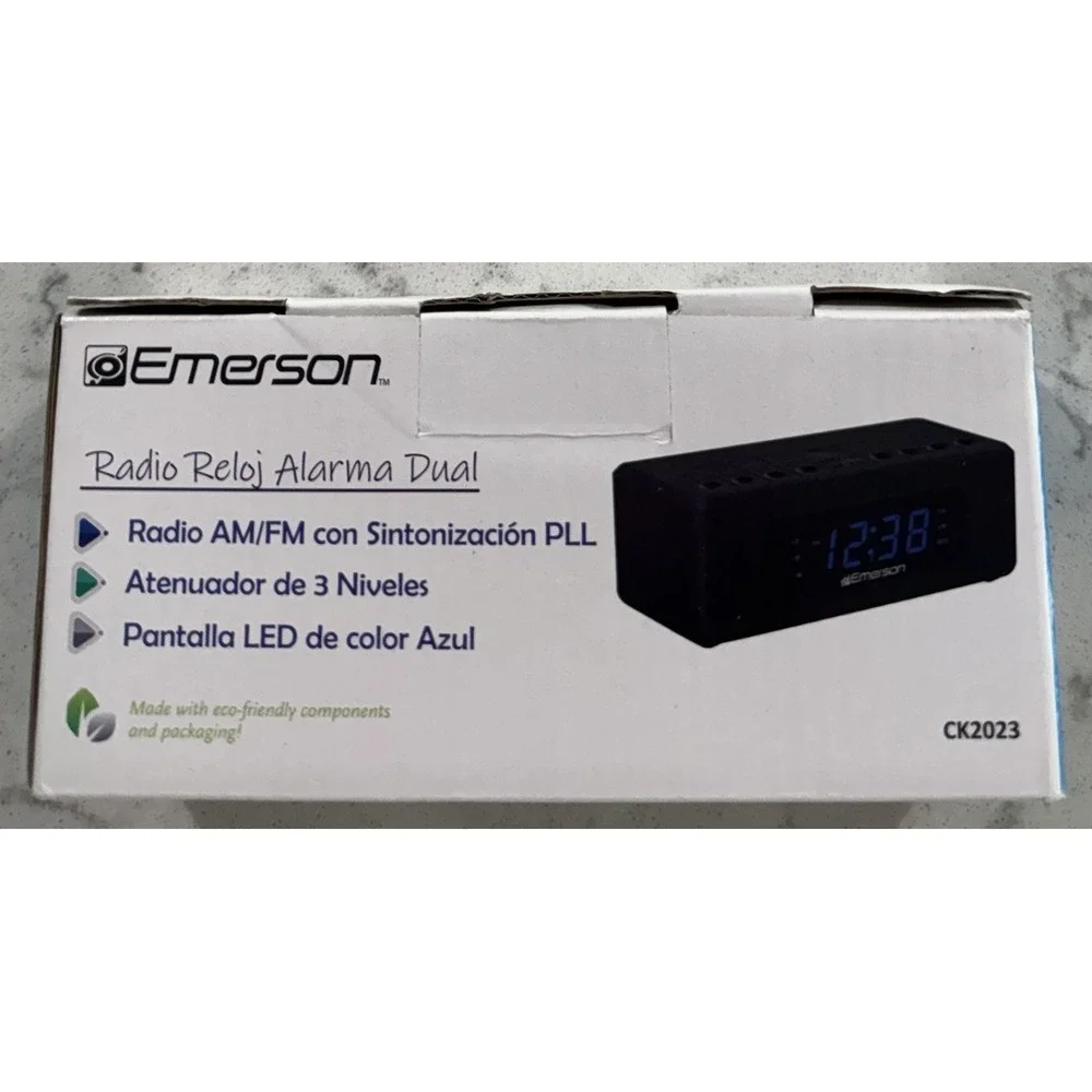 Emerson CK2023 Dual Alarm Clock Radio Black Digital‎ AM/FM Tuning LED Display